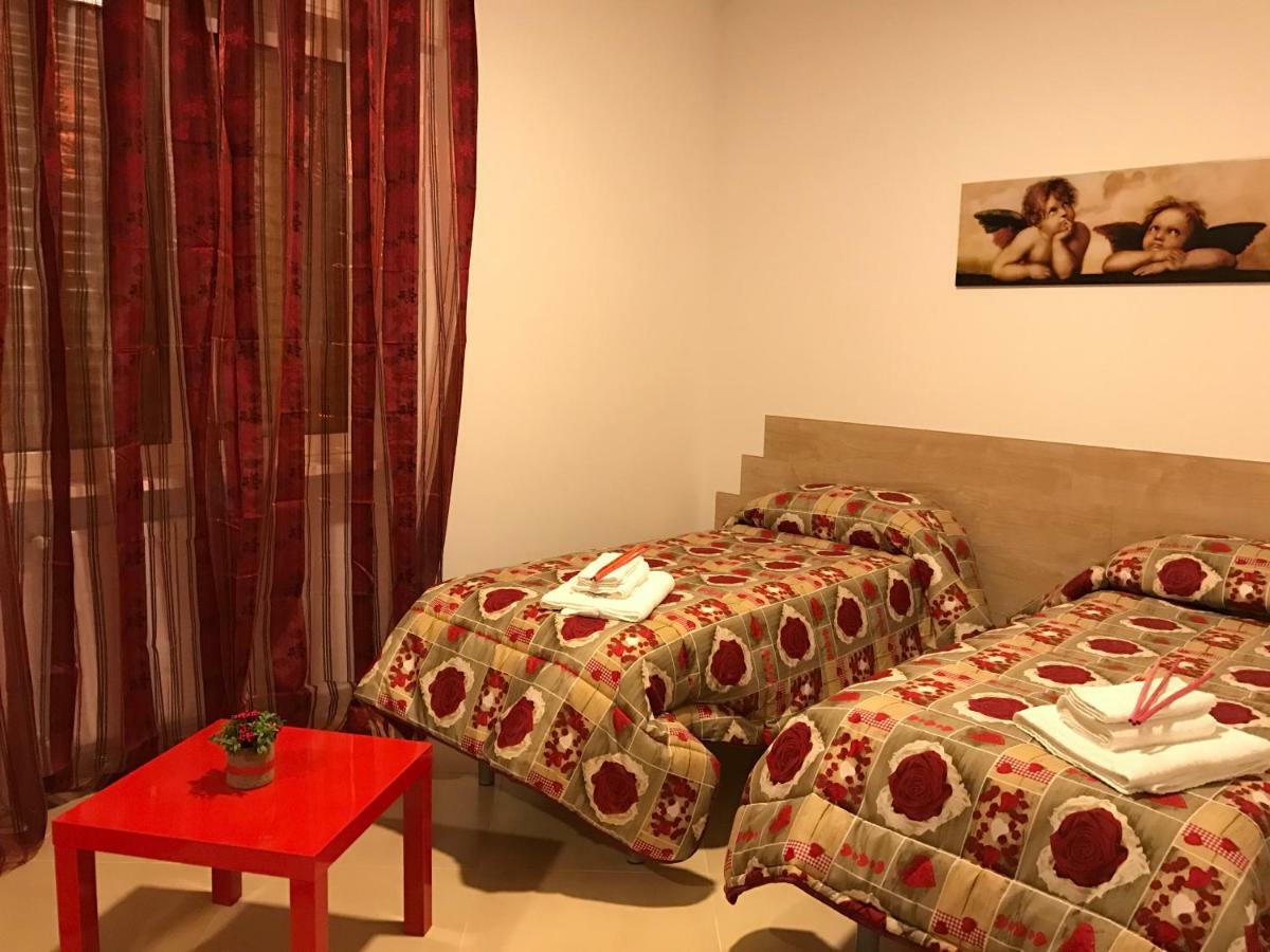La Dolce Notte Villa Triggiano Bagian luar foto