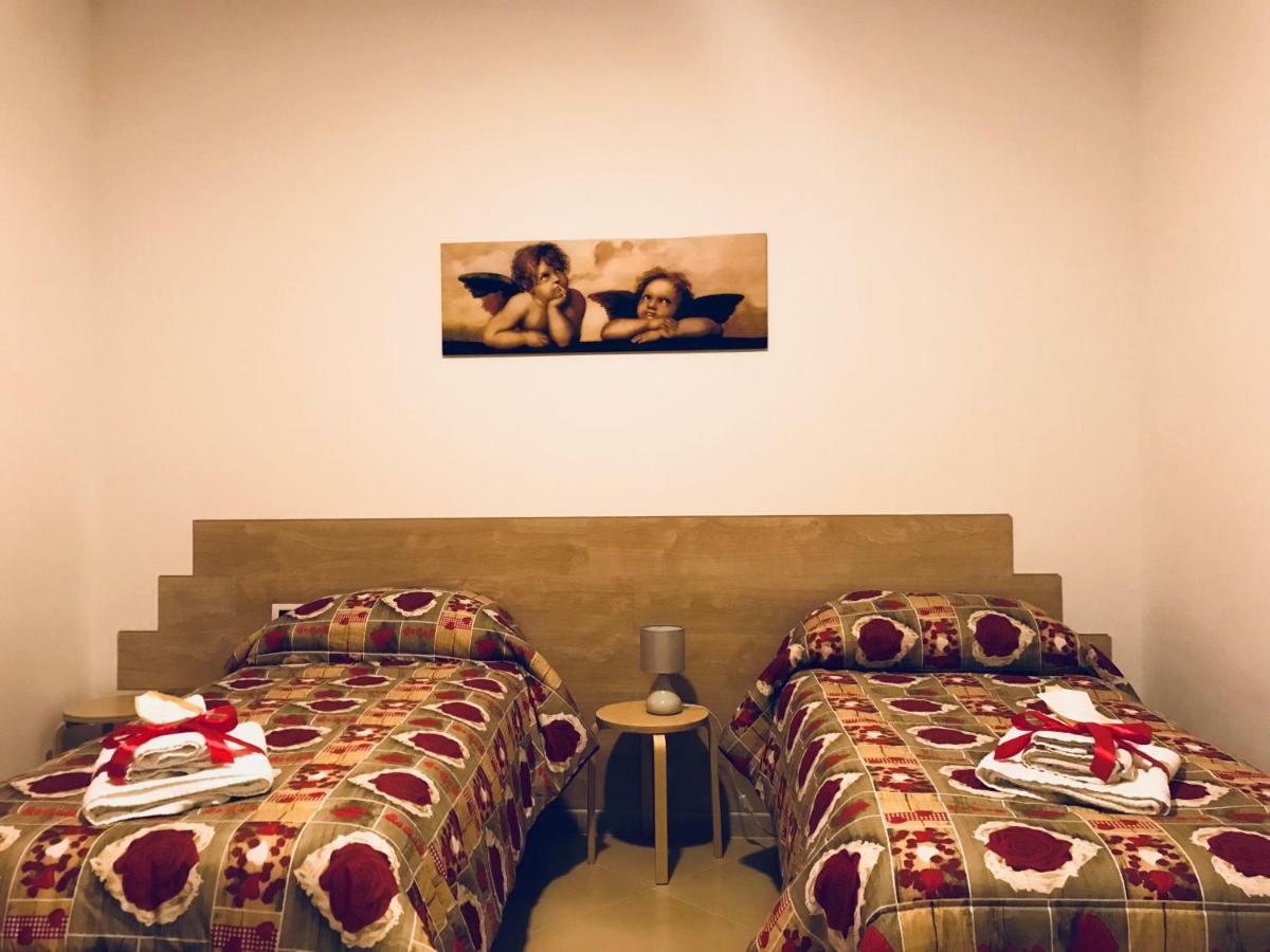 La Dolce Notte Villa Triggiano Bagian luar foto