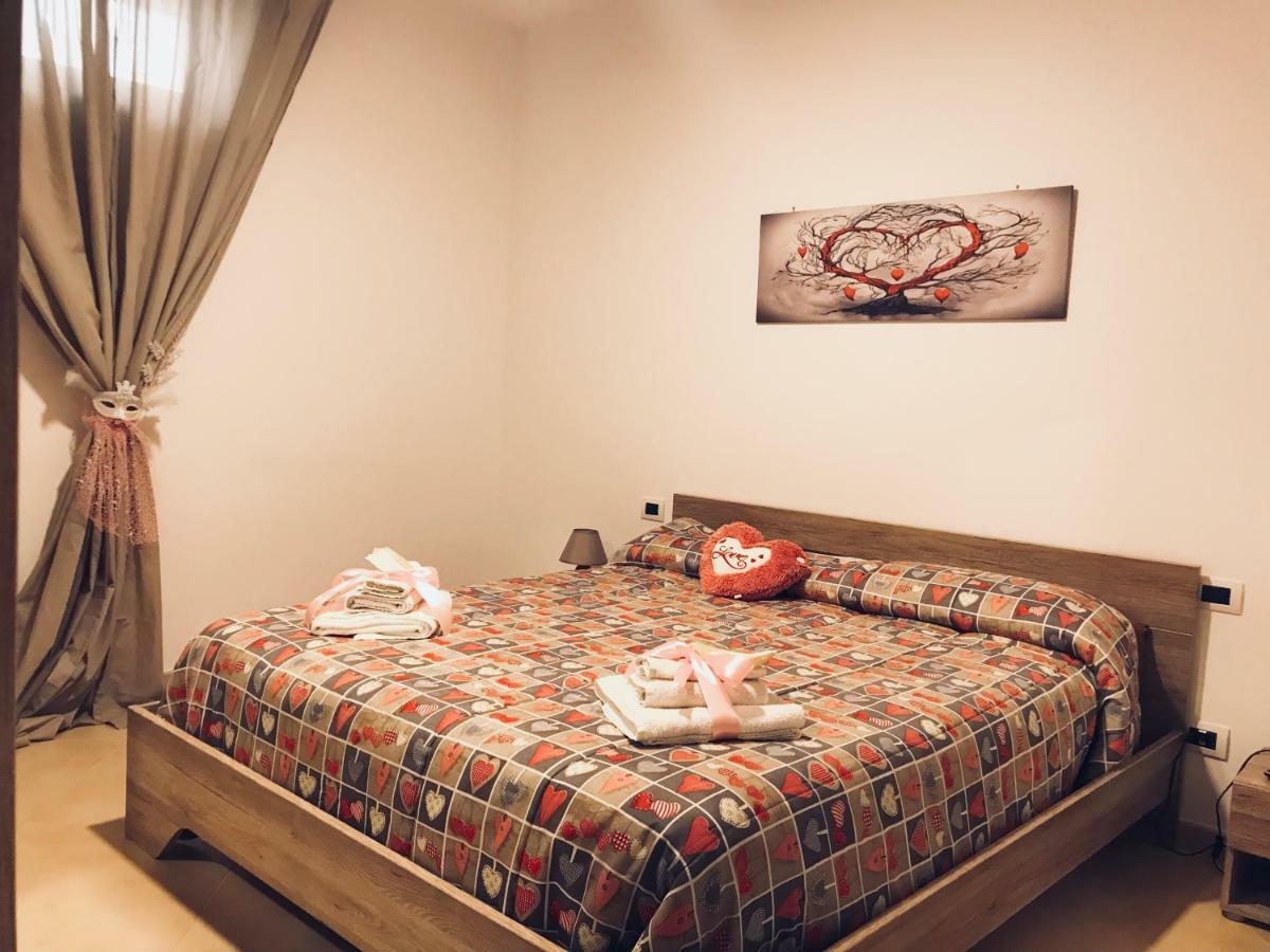 La Dolce Notte Villa Triggiano Bagian luar foto